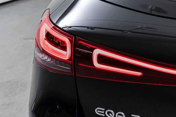 Mercedes-Benz EQA300 6 of 22