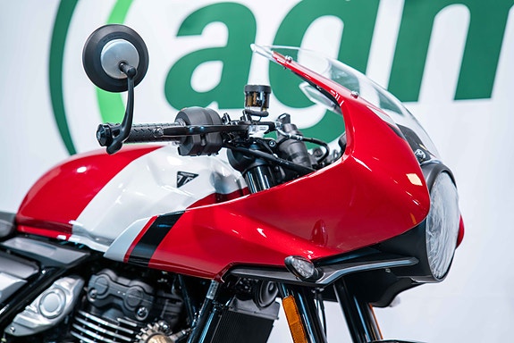 Triumph Thruxton 400 - AGM WEEK TILBUD - Varmeholker uten ekstra kostnad **RENTEKAMPANJE** 3 of 14