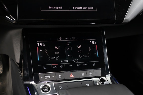 Audi e-tron 20 of 23