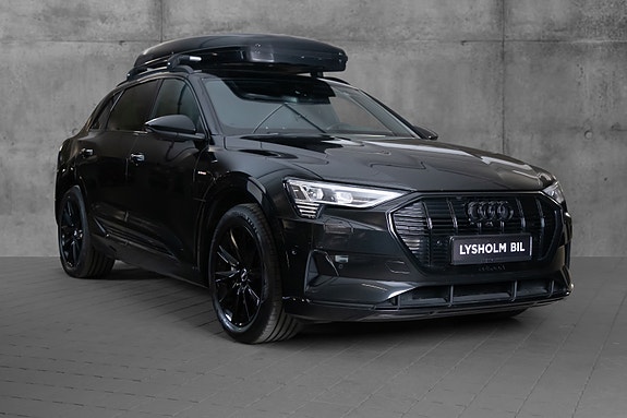 Audi e-tron 5 of 23