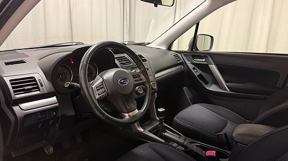 Subaru Forester 8 of 13