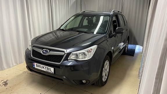 Subaru Forester 2 of 13