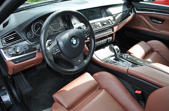 BMW 520d 16 of 17