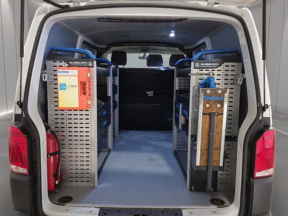 Volkswagen Transporter 22 of 27