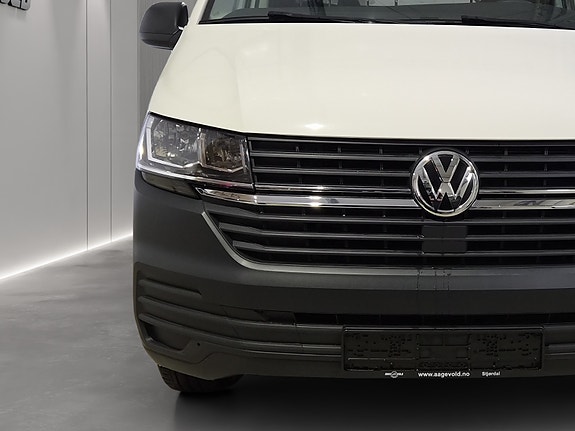 Volkswagen Transporter 3 of 27