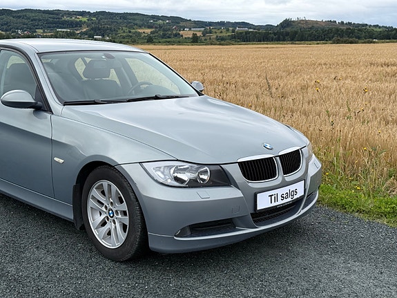 BMW 2 of 18