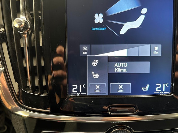 Volvo V90 23 of 30