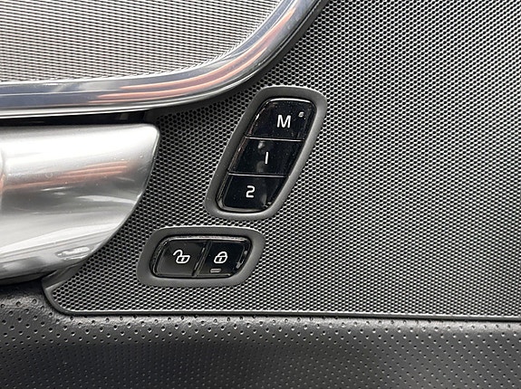 Volvo V90 14 of 30