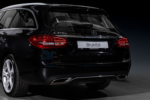 Mercedes-Benz C350 6 of 30