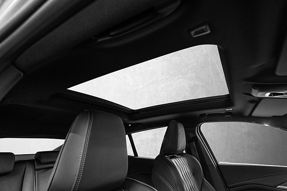 BMW iX2 30 of 30