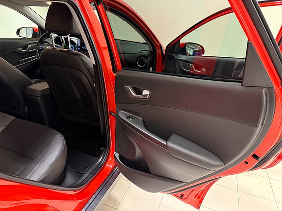 Hyundai Kona 17 of 30