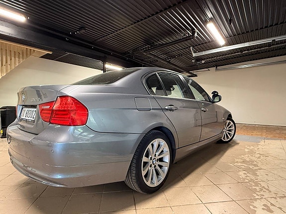 BMW 316d 5 of 30