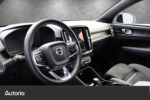 Volvo C40 25 of 30