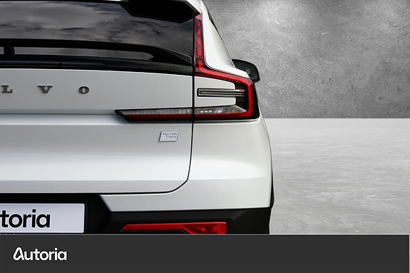 Volvo C40 6 of 30