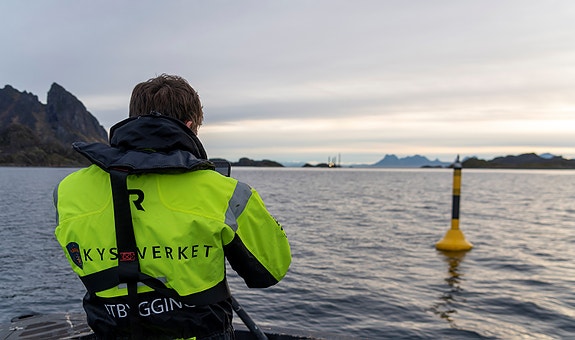 Vil du jobbe med offentlige anskaffelser i utbyggingsprosjekter med stor samfunnsmessig betydning? logo