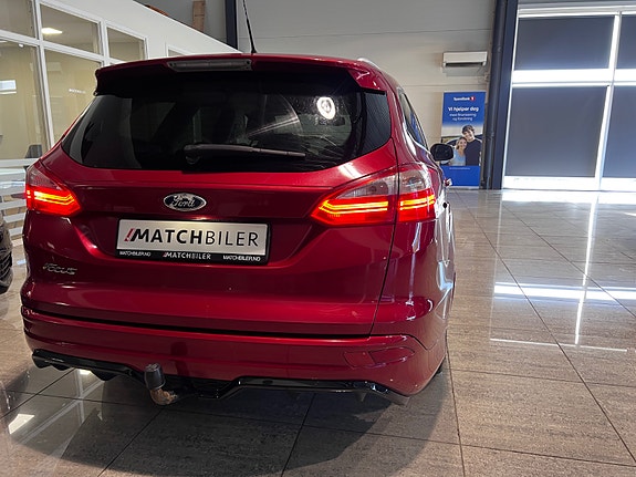 Ford Focus 14 of 30