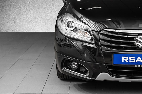 Suzuki SX4 S-Cross 2 of 24