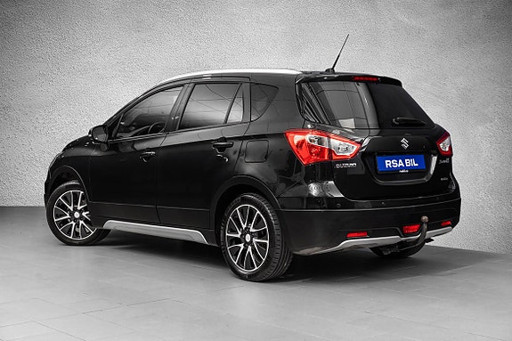 Suzuki SX4 S-Cross 8 of 24