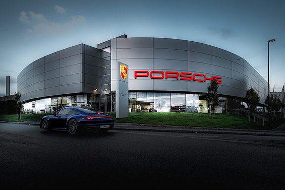 Porsche Macan 4 of 4