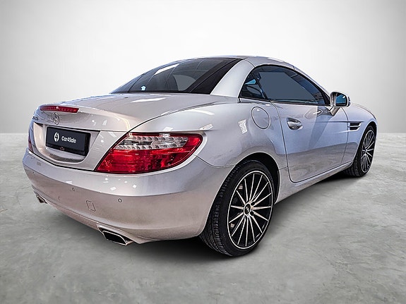 Mercedes-Benz SLK200 7 of 25