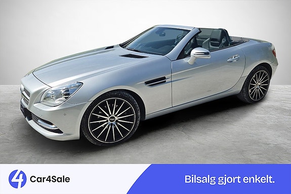 Mercedes-Benz SLK200 2 of 25