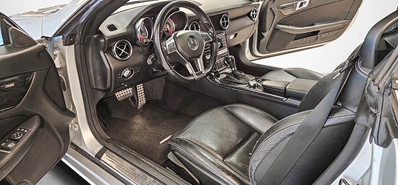 Mercedes-Benz SLK200 13 of 25