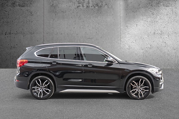 BMW X1 6 of 30