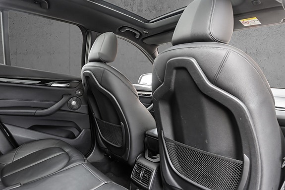 BMW X1 24 of 30