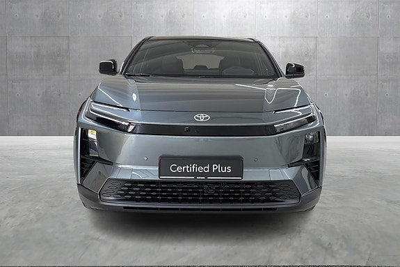 Toyota C-HR+ 8 of 25
