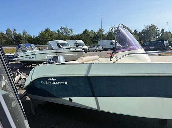 Oceanmaster 605 4 of 17