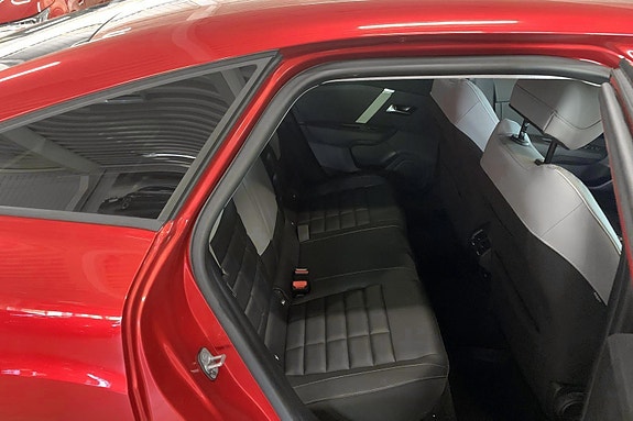 Citroen E-C4 22 of 26