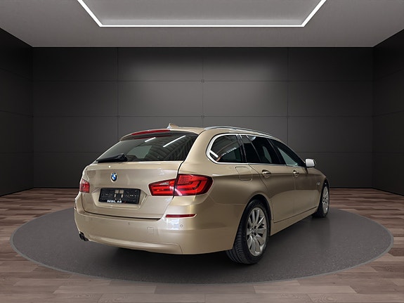 BMW 520d 5 of 29
