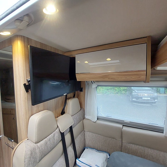 Hymer Exsis 588 krok h,feste 11 of 16