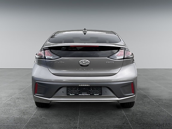 Hyundai IONIQ 4 of 13