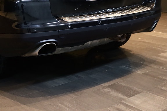 Porsche Cayenne 9 of 29