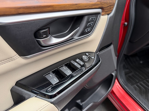 Honda CR-V 11 of 30