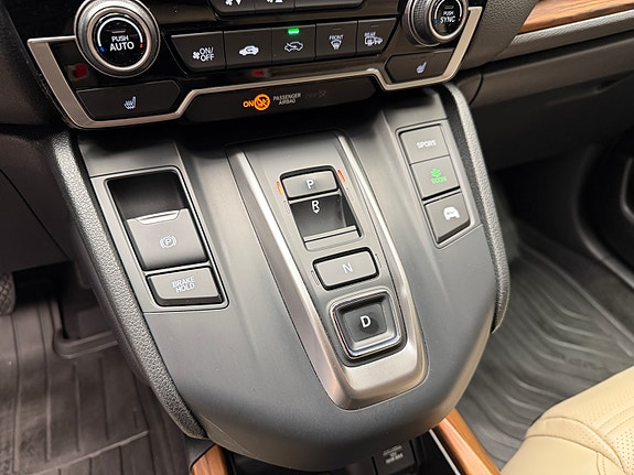 Honda CR-V 24 of 30