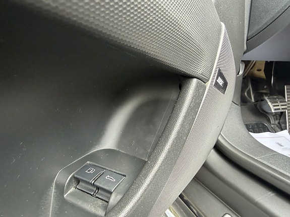 Audi TT 12 of 30