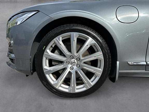 Volvo V90 9 of 30