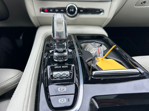 Volvo V90 30 of 30