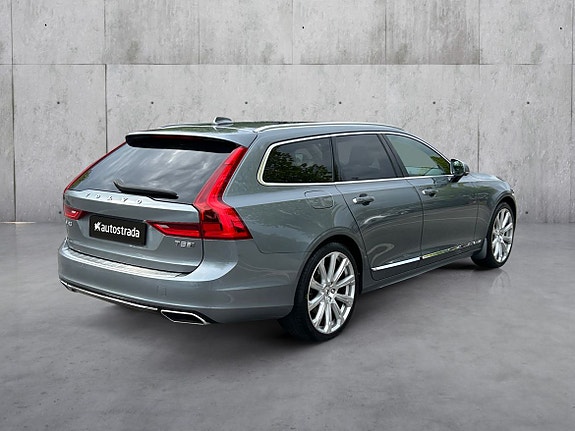 Volvo V90 5 of 30