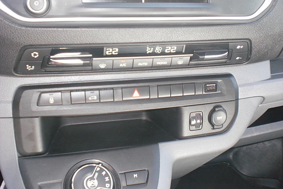 Toyota Proace 21 of 30