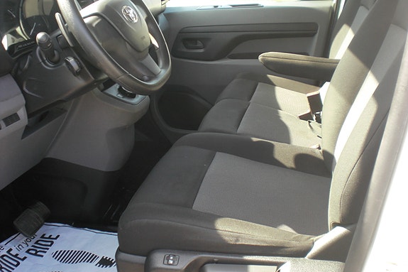 Toyota Proace 17 of 30