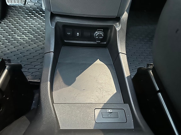 BYD eTP3 24 of 30