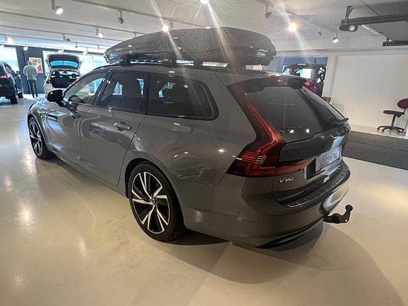 Volvo V90 6 of 30
