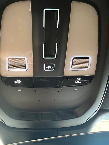 Volvo V90 14 of 30
