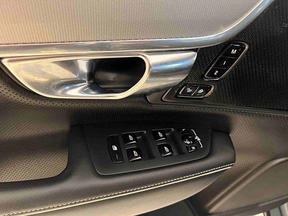 Volvo V90 8 of 30