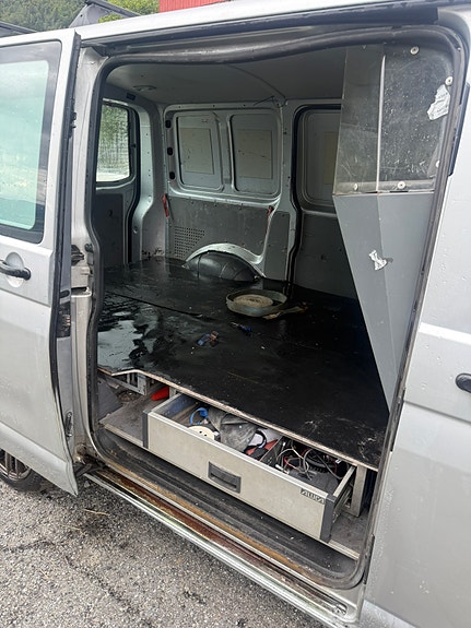 Volkswagen Transporter 8 of 9