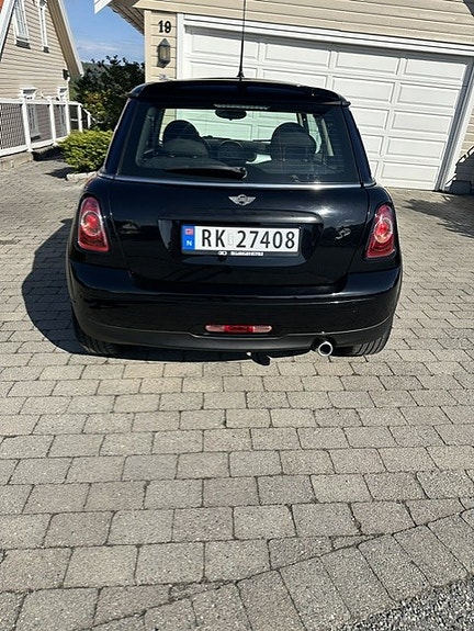 MINI One 4 of 12