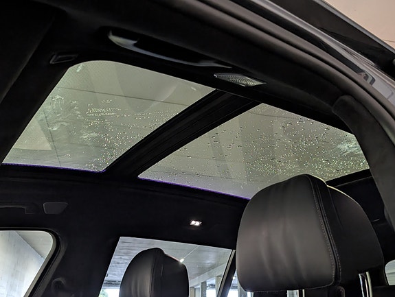 BMW X7 24 of 30